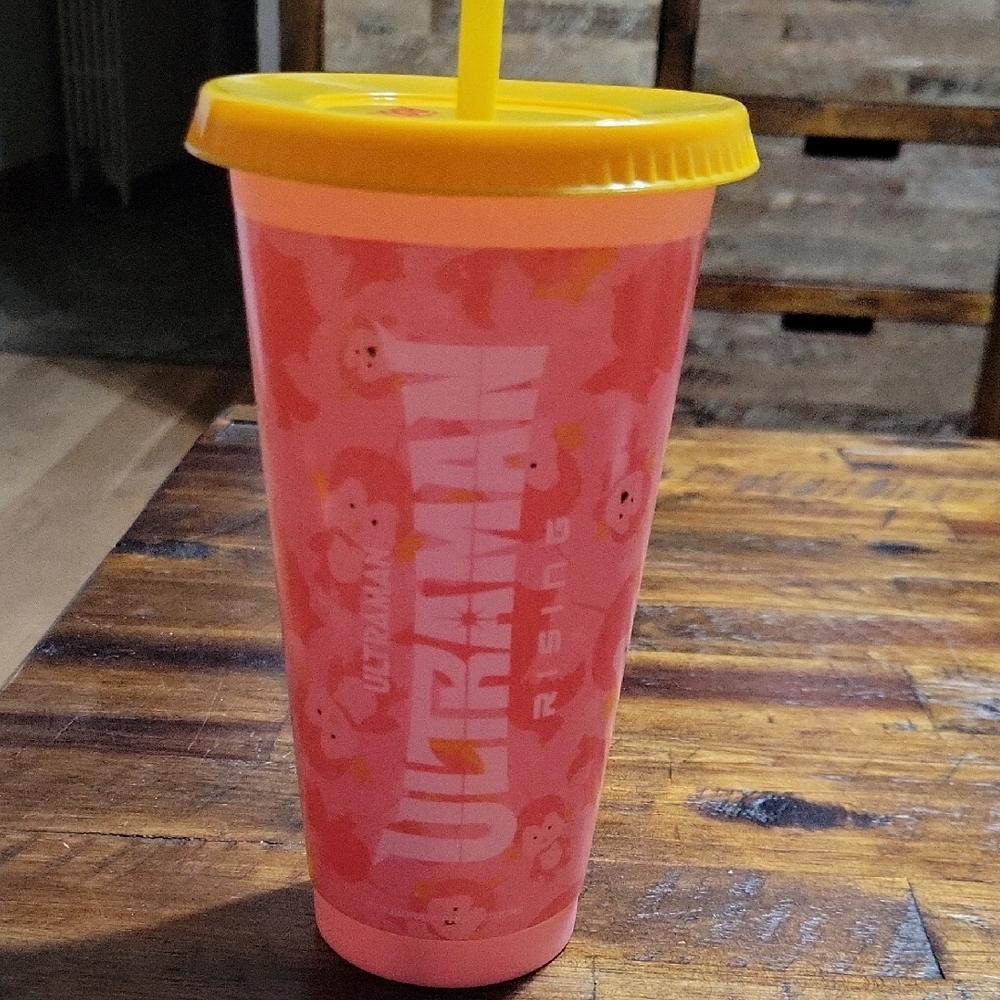 Ultraman Pink Tumbler From Round One - New